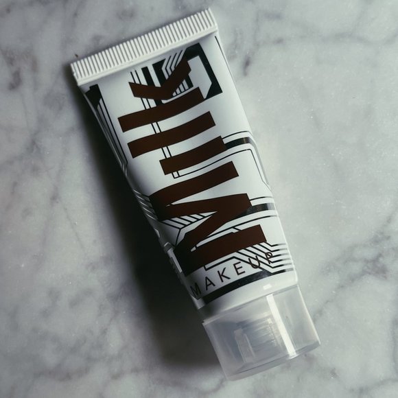 MILK MAKEUP Bionic Sunkissed Liquid Bronzer with Hyaluronic Acid | Invincible - Picture 2 of 4
